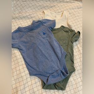 Baby GAP onesie bundle